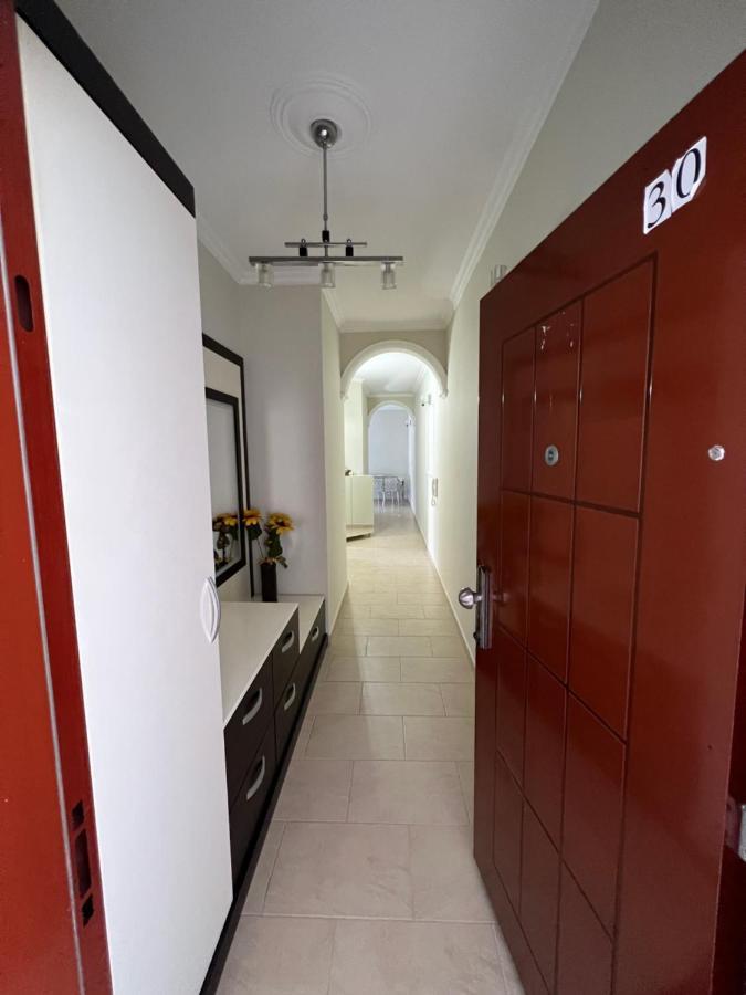 Marina House Apartment