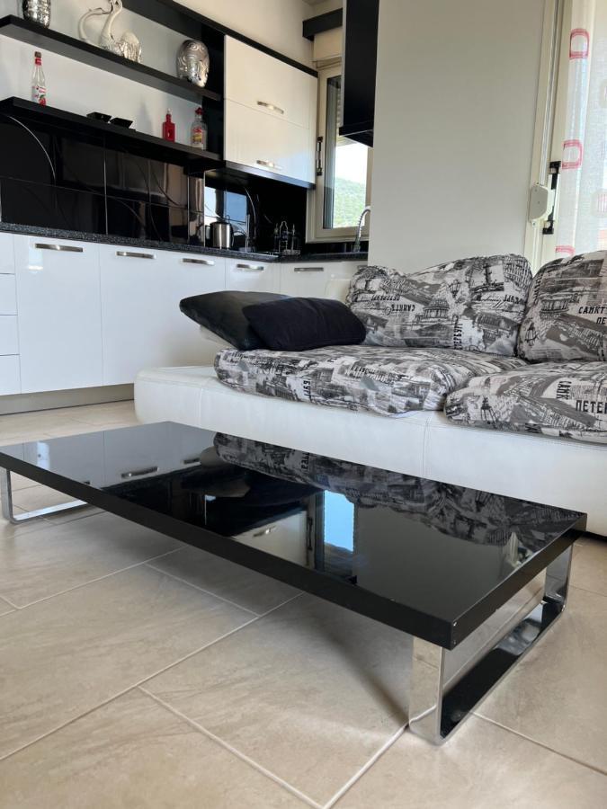 Apartment Marina House Vlore